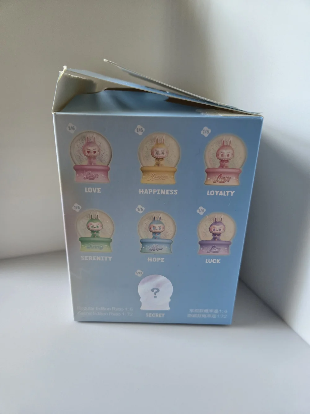 POP MART Big into Energy Snow Globe - Loyalty - Picture 9 of 9